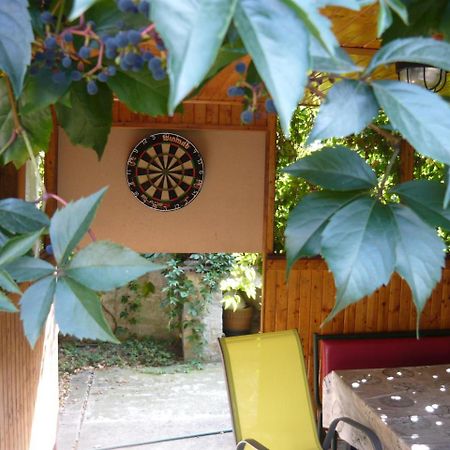 Easy Rider Hostel Breslavia Esterno foto