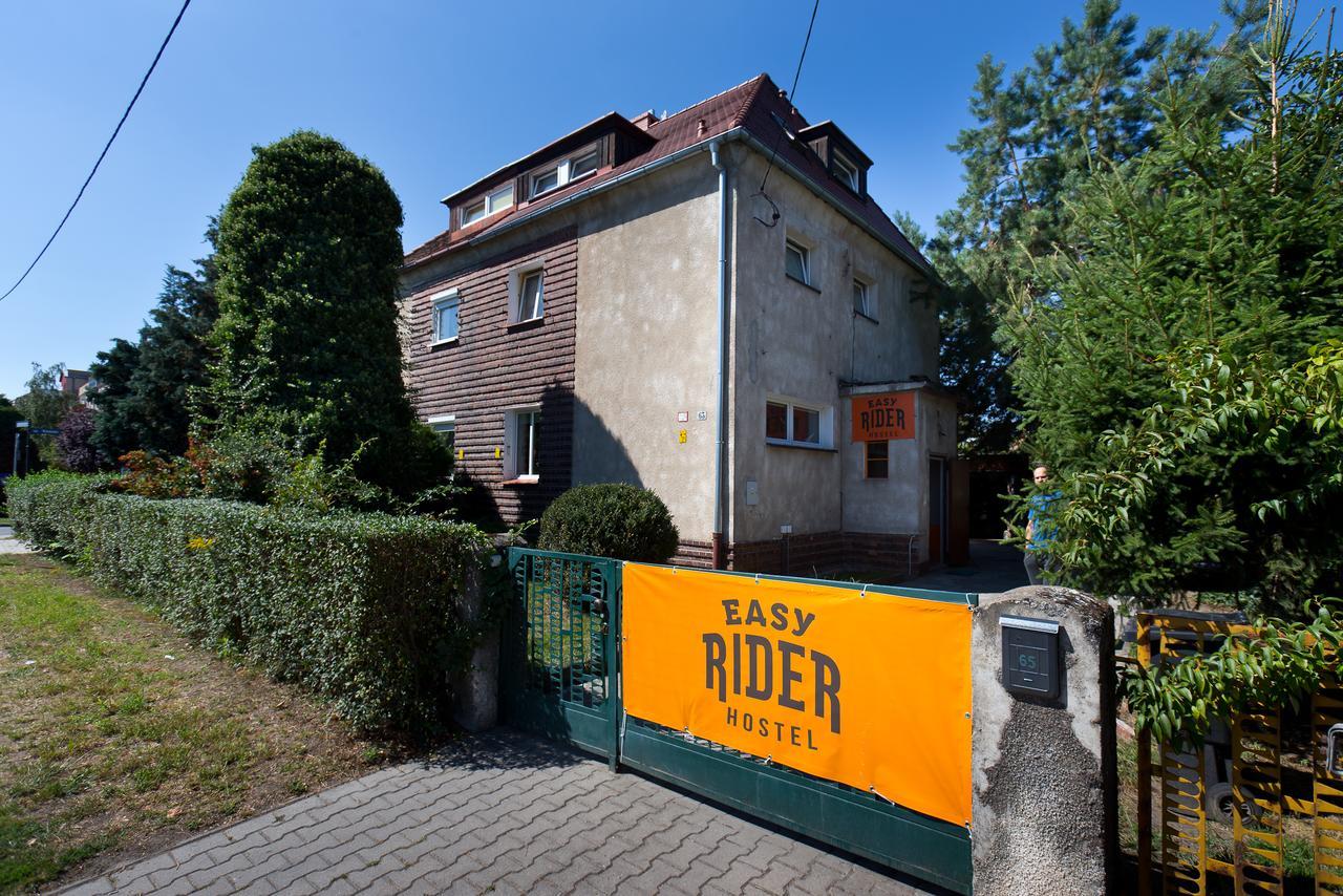 Easy Rider Hostel Breslavia Esterno foto