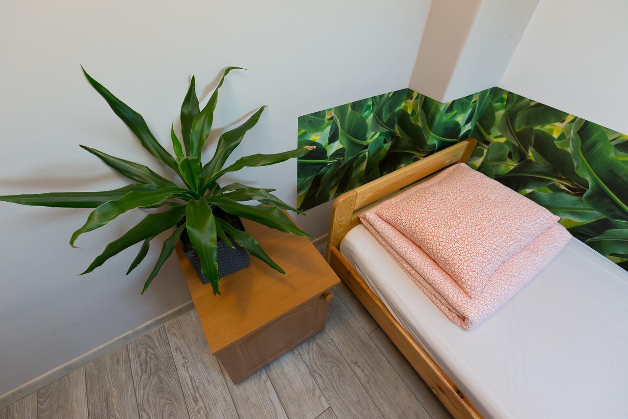 Easy Rider Hostel Breslavia Esterno foto
